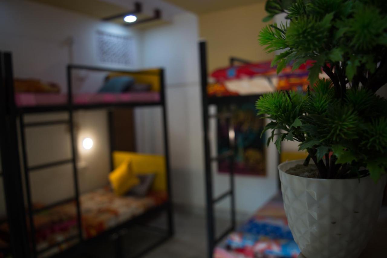 Hostel 12 Monks Backpackers Community Pushkar Exterior foto