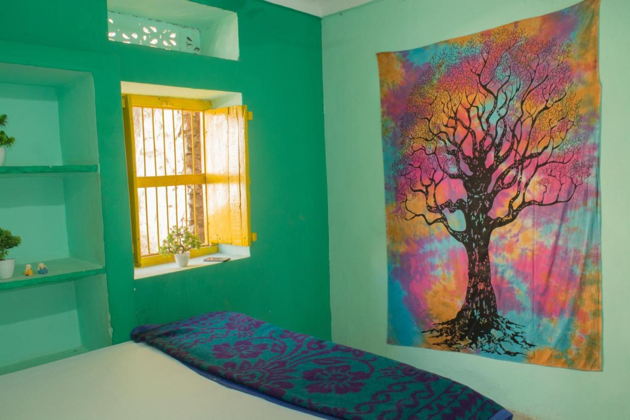Hostel 12 Monks Backpackers Community Pushkar Exterior foto
