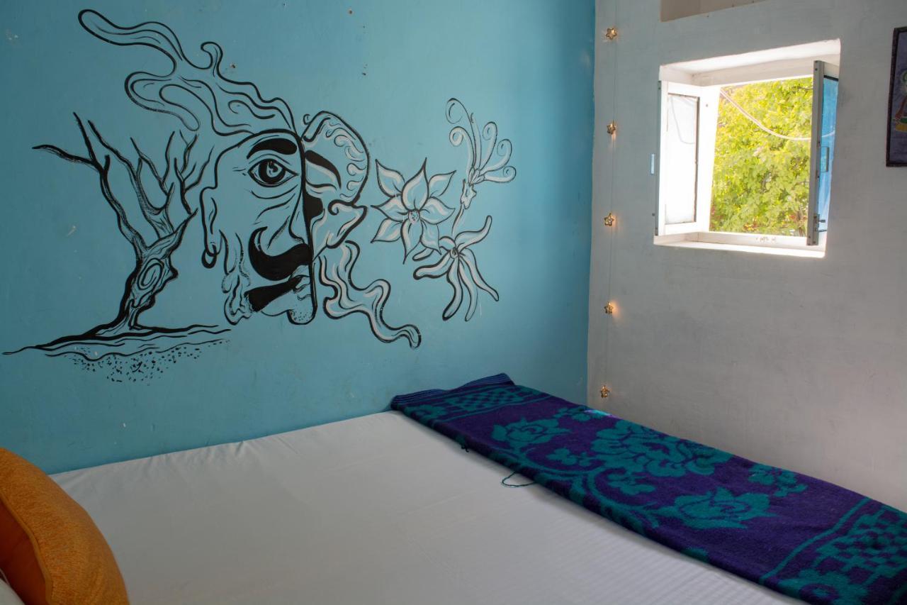 Hostel 12 Monks Backpackers Community Pushkar Exterior foto