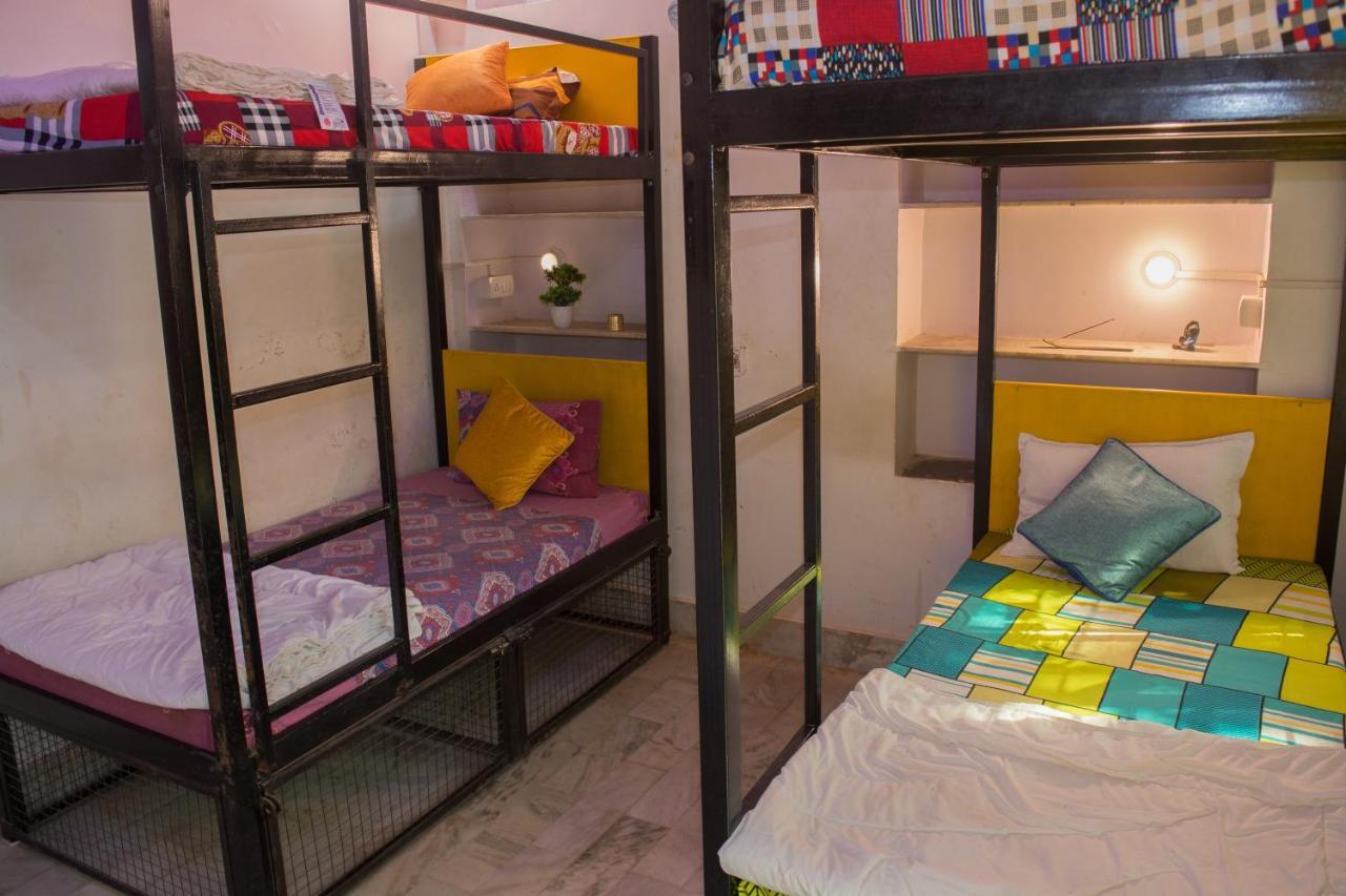Hostel 12 Monks Backpackers Community Pushkar Exterior foto